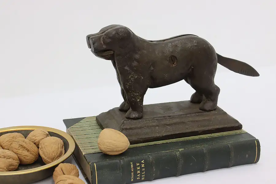 Main image of Farmhouse Vintage Cast Iron Dog Nutcracker