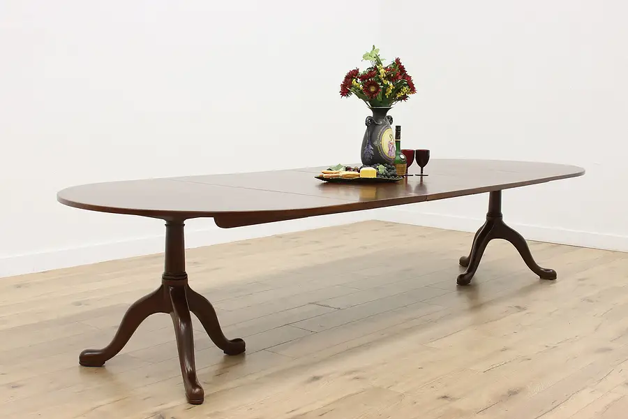 Main image of Georgian Vintage Mahogany Dining Table, 4 Leaves Kittinger