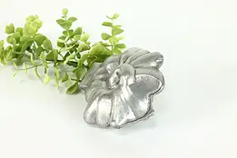 Flower Shaped Ice Cream or Chocolate Vintage Mold #38528