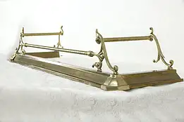 Victorian Design Brass Fireplace Hearth Fender, Decor Craft #35082