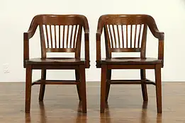 Pair of Oak Antique Banker, Library or Office Chairs, Gunlocke NY #32476