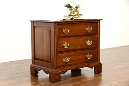 Traditional Vintage Small Chest or Dresser, Nightstand, End Table, Davis  #34921