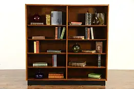 Midcentury Modern Danish Rosewood Vintage Bookcase, HU Hundevad  #33066