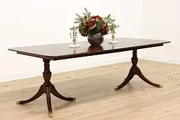 Georgian Design Vintage Mahogany Dining Table, 2 Leaves, Henredon #43464