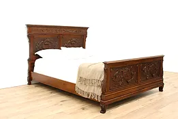 Italian Renaissance Antique Carved Walnut Queen Size Bed #43539