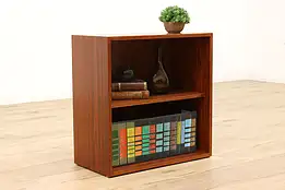 Midcentury Modern Vintage Danish Rosewood Bookcase with Shelf #43403