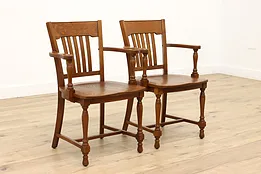 Pair of Antique Traditional Oak Banker or Office Desk Chairs, Milwaukee #43729