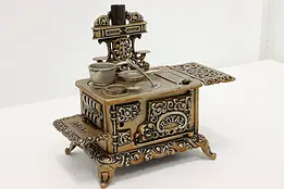 Farmhouse Antique Sample Cast Iron Miniature Royal Stove #47940