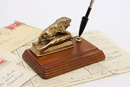 Roaring Lion Vintage Walnut Desktop Pen Holder #54107