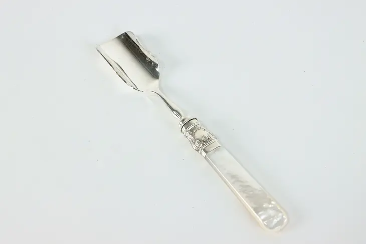 Traditional Silverplate Antique Pearl Handle Cheese or Marrow Scooper #39823