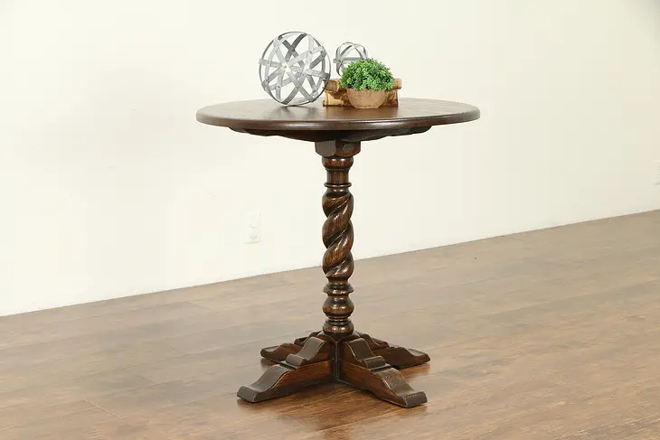 English Tudor Antique Round Lamp or Hall Table, Feudal Oak Jamestown NY #32340