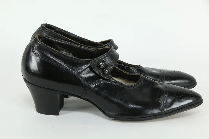 Pair of Ladies Antique 1920 Never Worn Shoes ,KZ Milwaukee #35482