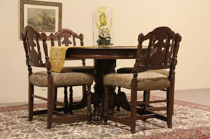 Round Oak Lion Paw Dining Table Extends 9' 9"