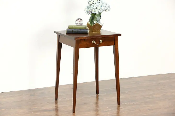 Walnut Hand Crafted Vintage Hepplewhite Lamp or End Table, Nightstand
