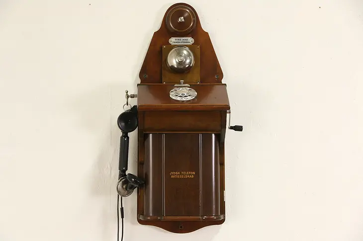 Scandinavian 1915 Antique Wall Phone