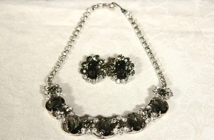 Vintage Rhinestone and Jewel Choker Necklace and Clip Earrings