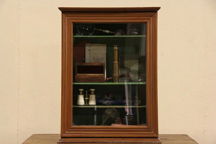 Countertop 1900 Antique Showcase or Display Cabinet, Glass Door