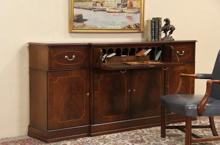 Bernhardt Traditional Vintage Mahogany Sideboard Server & Desk
