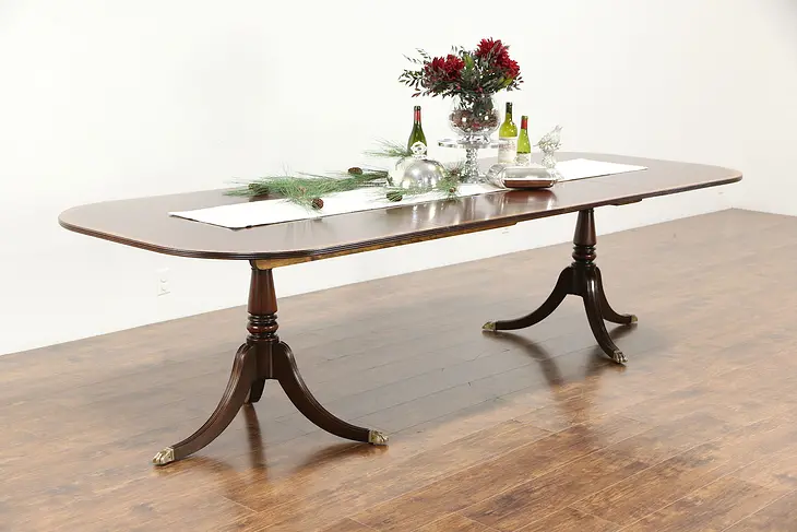 Georgian Style Banded Mahogany Vintage Dining Table, 2 Leaves