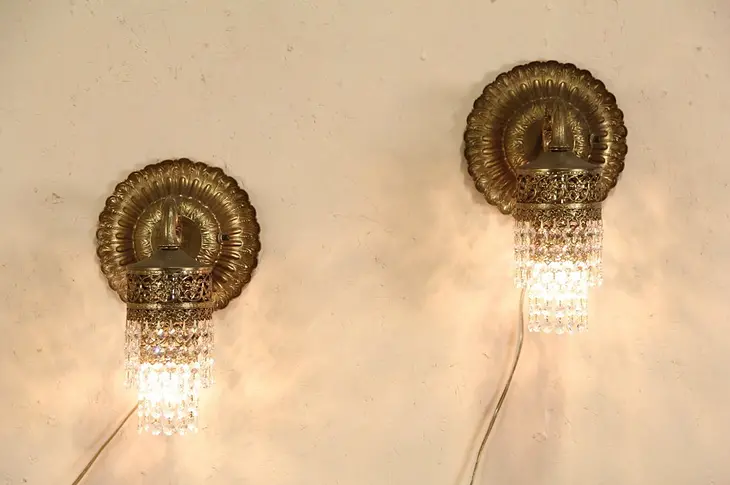 Pair of Hollywood Regency Strass Crystal 1960 Vintage Wall Sconces