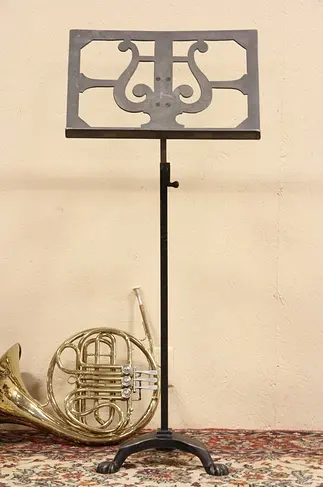 Iron 1900 Antique Adjustable Music Stand