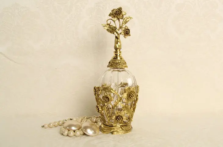 Boudoir Vintage Gold Filigree 8 1/2" Perfume Bottle