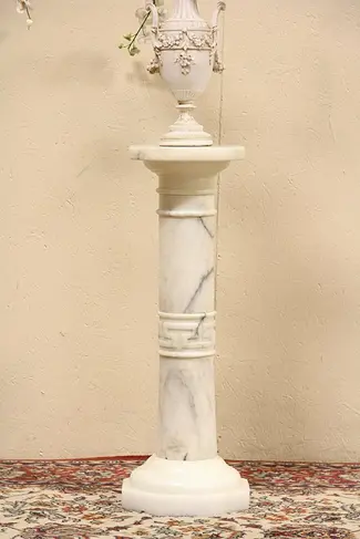 Italian Alabaster Stone 1910 Antique Column or Pedestal