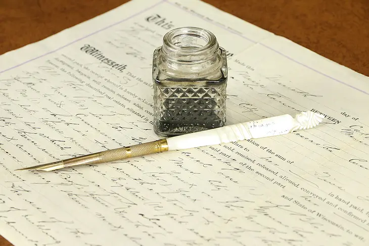 Victorian Niagara Falls Souvenir Pearl & Gold Antique Ink Pen #31914