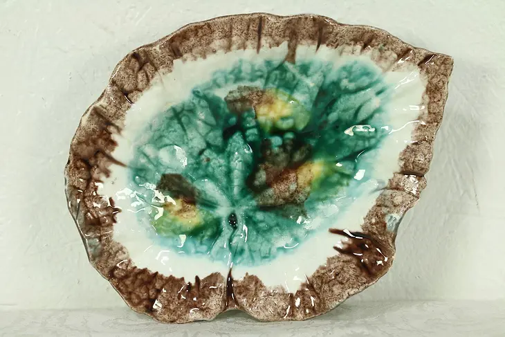 Etruscan Majolica Signed Hand Painted Brown Leaf Plate  #28654