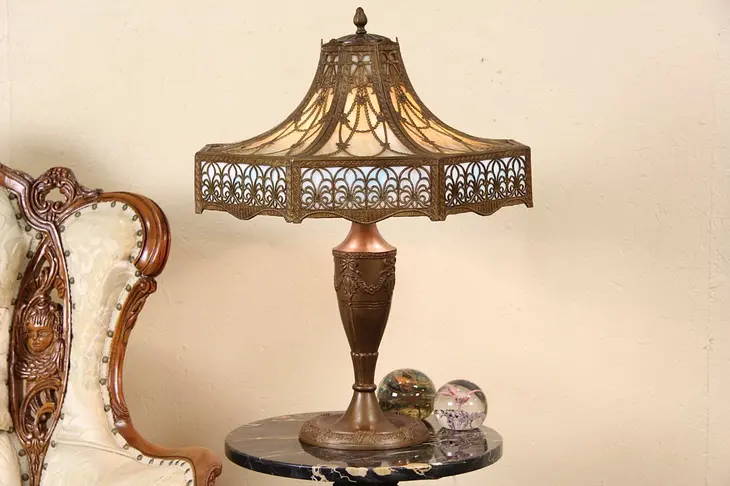 Stained Glass 1915 Antique Table Lamp, Octagonal Shade