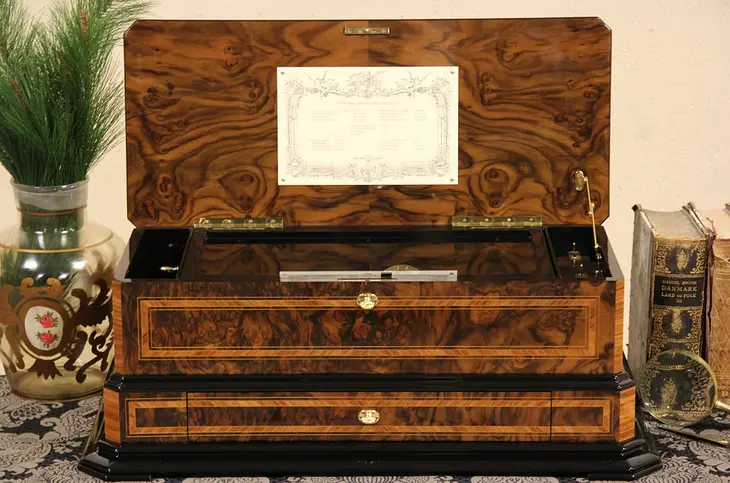 Reuge Sublime Harmony Marquetry Music Box, 5 Cylinders, 20 Songs