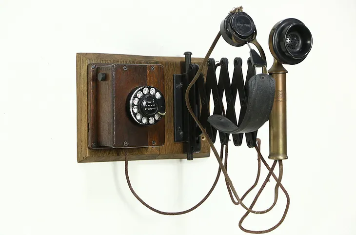 Railroad Antique Wall Phone, Scissors Bracket, Pat. 1915, Western Electric