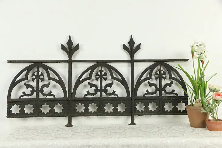 Victorian Antique Architectural Salvage Cast Iron Balcony Railing, 3 Arch #35747