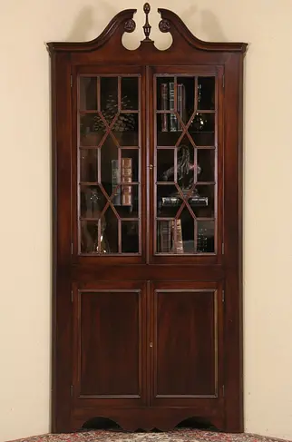 Traditional 1930's Vintage Georgian Mahogany Corner Cabinet, Glass Doors