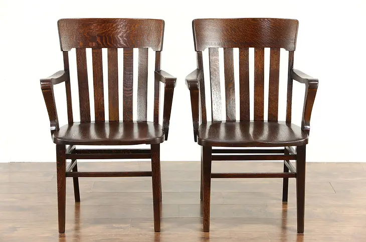 Pair of Quarter Sawn Oak 1910 Antique Banker, Office or Library Chairs with Arms
