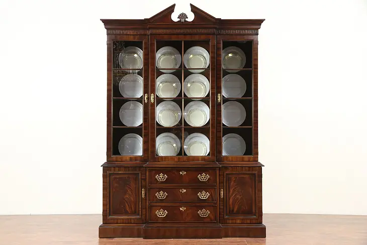 Traditional Vintage Mahogany Breakfront Lighted China Cabinet, Drexel #29733