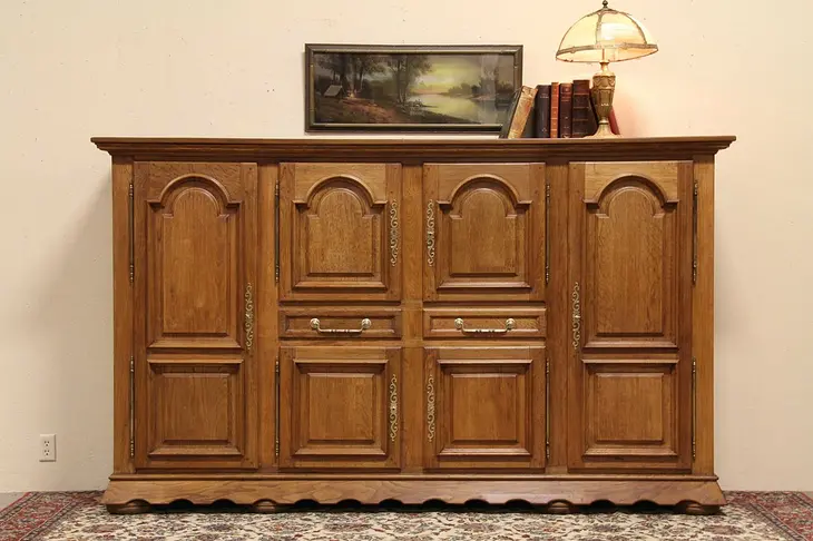 Oak 8' Cabinet or Cupboard, Raised Panel Arched Doors