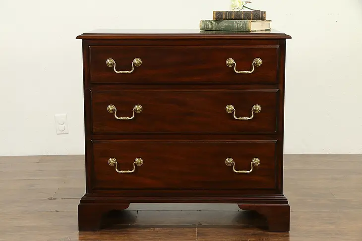 Mahogany Small Chest, End Table or Nightstand, Henkel Harris 2000#31910
