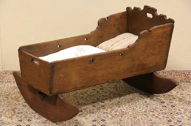 Country Pine Baby Rocking Cradle, Late 1700's