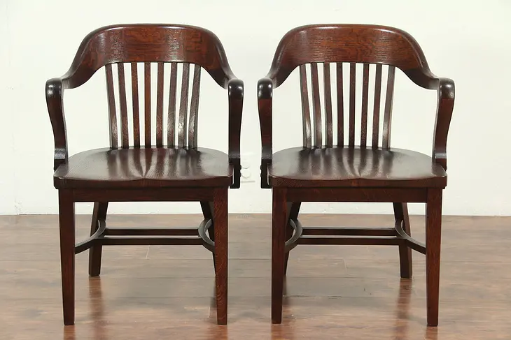 Pair of Antique Quarter Sawn Oak Banker, Office or Library Chairs, Klode #29020