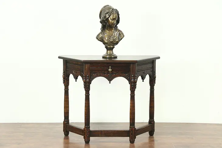 English Tudor Style Oak 1925 Antique Hall Console Table