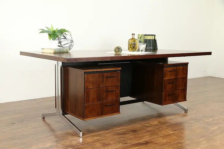 Rosewood Scandinavian Midcentury Modern 1960 Vintage Danish Desk #31453