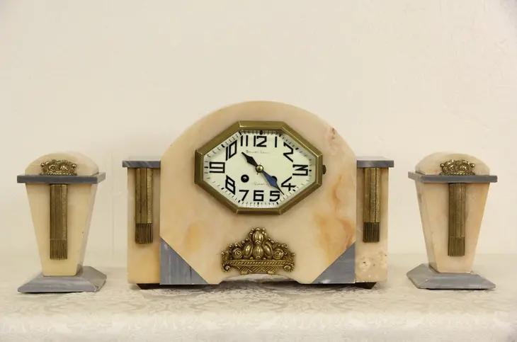 French Art Deco 1920 Antique Onyx & Marble Mantel Clock Set, 2 Urns