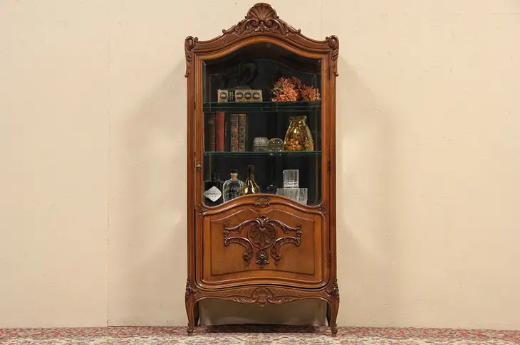 Carved Italian 1915 Antique Vitrine or China Curio Display Cabinet