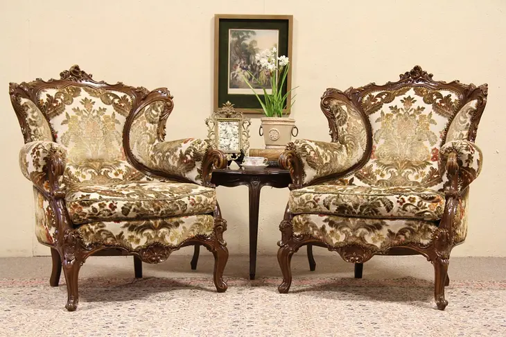 Pair of Baroque Carved Vintage Italian Armchairs
