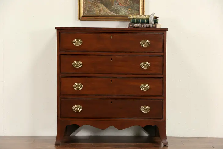 Hepplewhite 1780 Antique Mahogany Chest or Dresser, Rosewood Banding