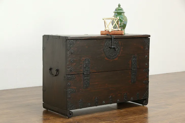 Korean Antique Dowry Chest, Wrought Iron Latch, Interior Drawers #34403