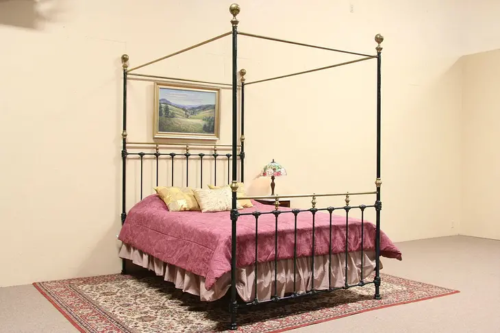 Virginia Brass & Iron Queen Size Canopy Bed