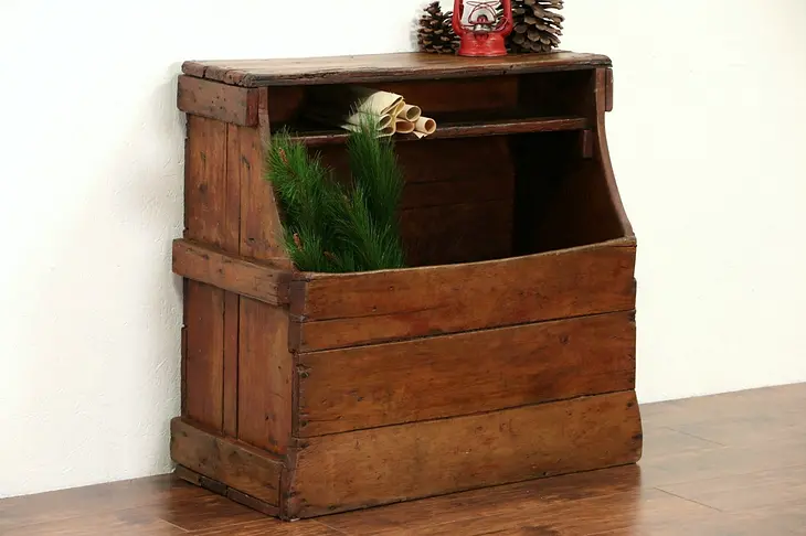 Missouri Primitive 1890's Antique Country Pine Firewood Kindling Box
