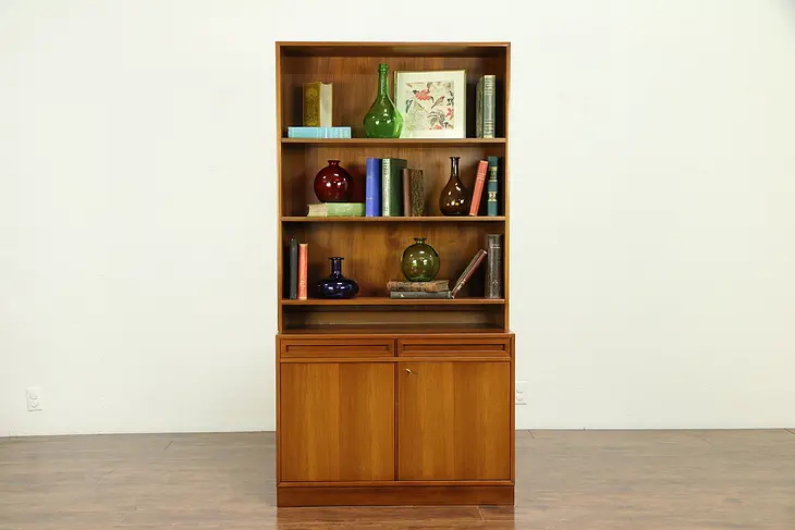 Midcentury Modern 1960 Vintage Scandinavian Teak Bookcase Cabinet #30700